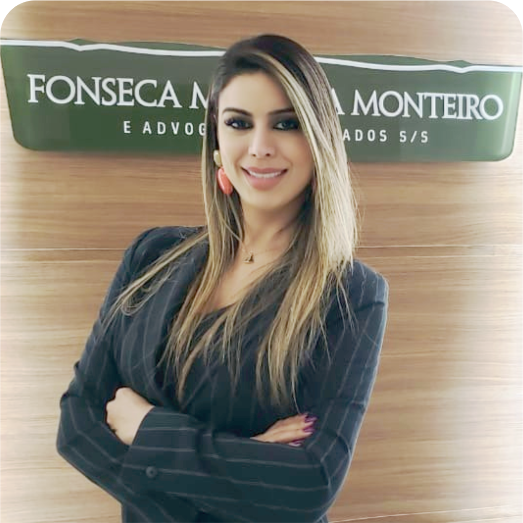 Larissa Rocha Monteiro Fonseca Manatta Monteiro